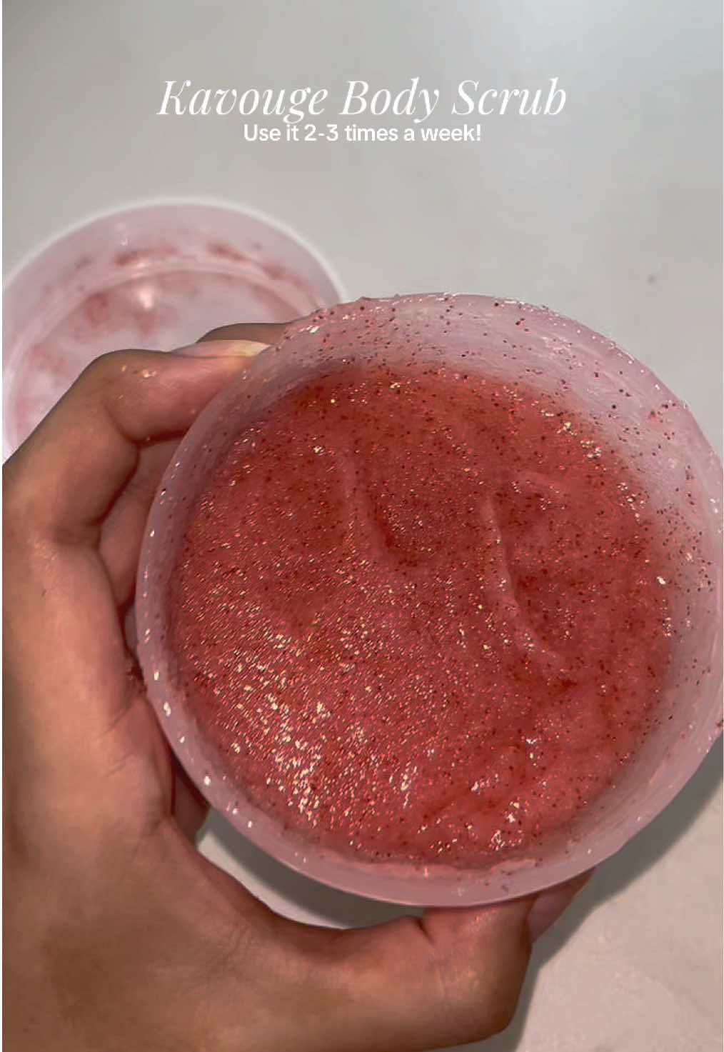 Sabay sabay tayobg mag glow with this!✨ #kavouge #kavougebodyscrub #bodyscrub 