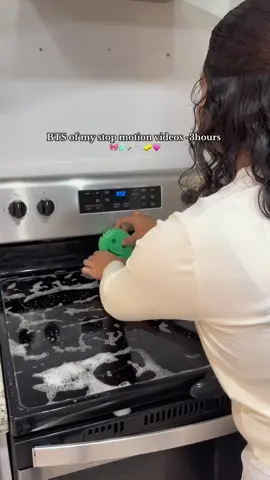 BTS of my dancing sponges 💃🕺💗  @Scrub Daddy #bts #scrubdaddy #CleanTok #scrubdaddypartner #fyp  