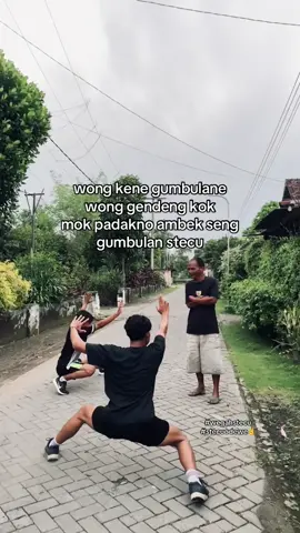 wong gendeng ngguyu ae melok ngguyu kok dikon stecu😭 #jombang24jam #fyp #foryou 