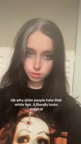 how much bleach would it take to get me this strand of white in my black hair🫩 #ilovemybf #fyp #whitehair #grayhair #alt 