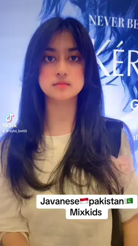 Daddy ki janu jawan ho gia , kesayangan daddy jaan dah gadis 👌🇵🇰🇮🇩✈️🇮🇹💋🥰😘#mixmarriage🇮🇩🇵🇰 #menikmatihidup #allahmahabaik #suamiidaman #suamiistribahagia 