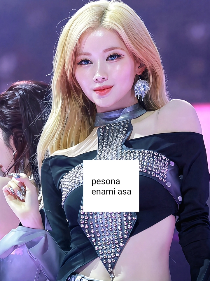 mommy 🥵 #asa #asababymonster #babymonster #fyp #foryoupage