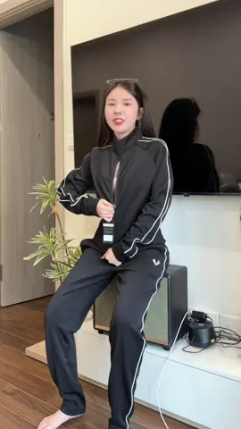 mặc nỉ cao cấp nó sung sướng a ạ