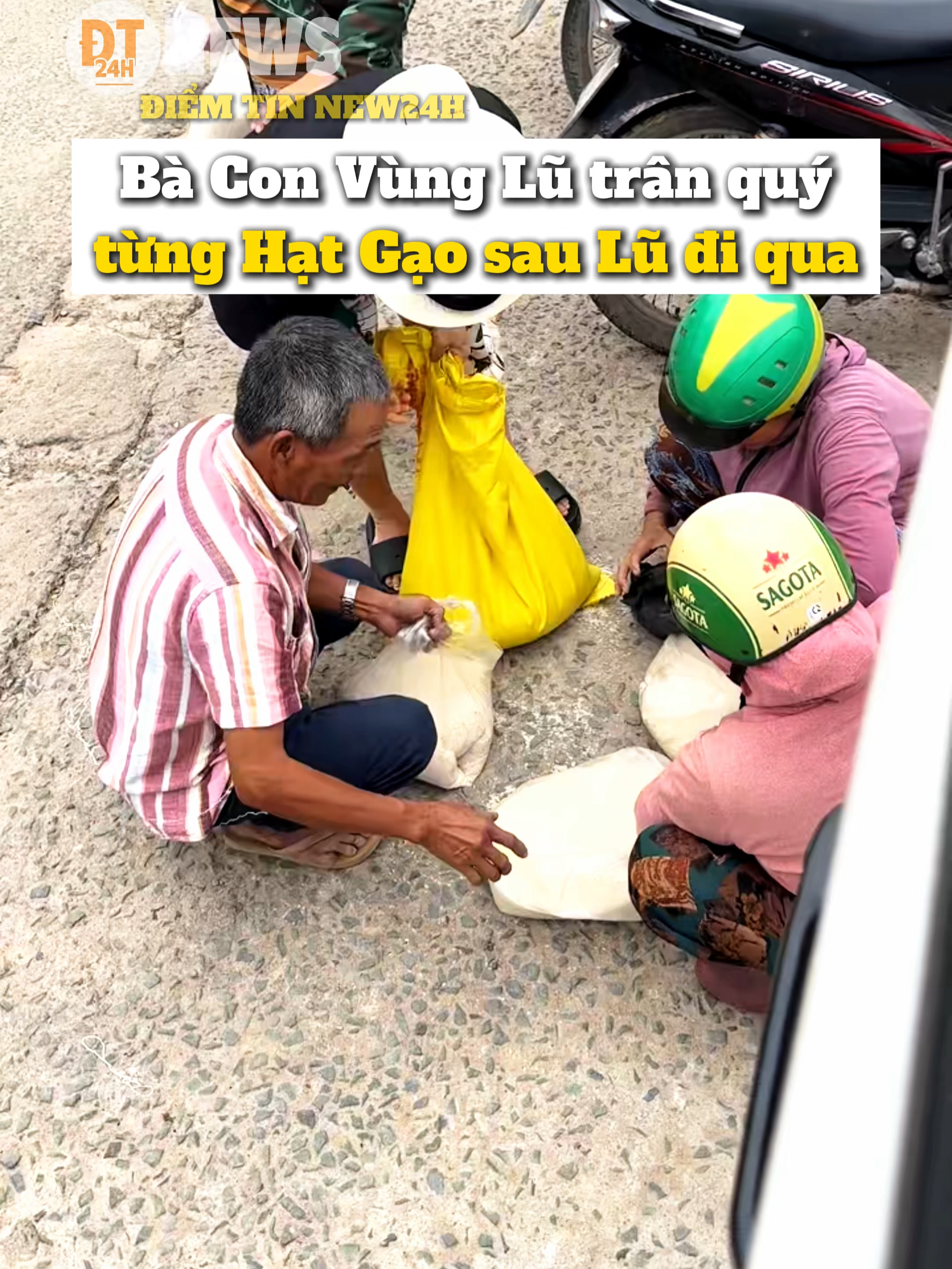 Bà Con vùng Lũ trân quý từng Hạt Gạo sau Lũ đi qua #diemtinnew24h #tiktoknews #cuocsong #hanhphuc #yeuthuong