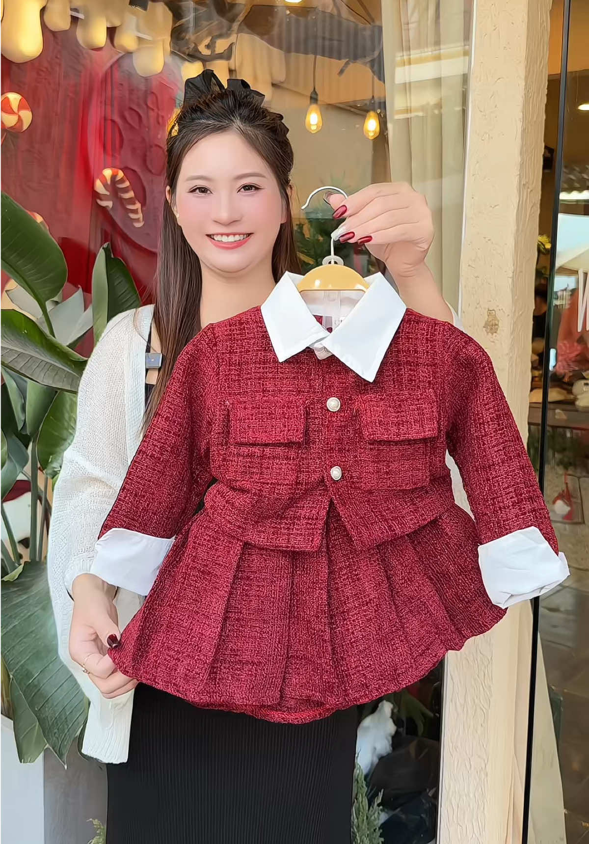 Xinh quá mẹ ơi 🥰 #thoitrangbegai #thoitrangtreem #vaybegai #meosuastore 