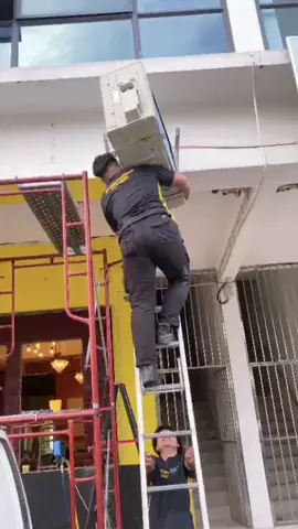 goyang dek goyang😭 #technician #fyp #airconditioner 