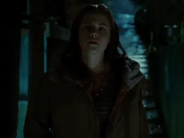 а ведь она чуть не повторила их судьбу #twilight #сумереки #bellaswan #esmecullen #rosaliecullen #alisecullen #белласвон #розаликаллен #розалихейл #элискаллен 