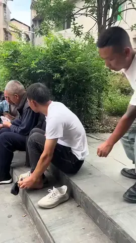 #BalliBotMogis #TrendingReels #TrendingReels #Foryoupage ##FYP #FYP #ViralTikTok #MillionViews #TechMagic #SmartBot #AITrend #RobotVibes #Innovation