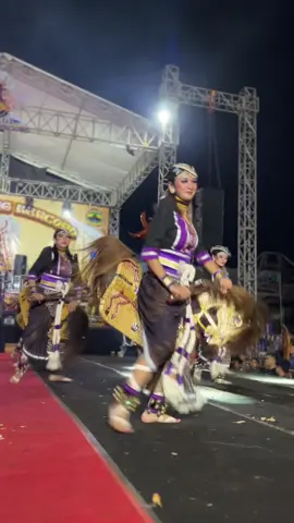 Dikasih dalan gunung lagi nyai bendolegi versi mba axcel🤙🏻 @Saleho Karya Budaya ID @Nyai Bendolegi Real @𝐀𝐗𝐂𝐄𝐋𝐌𝐀𝐑𝐓𝐒𝐀𝐍𝐃𝐀  #salehokaryabudayaindonesia #nyaibendolegi #waroktemanggungan #fyp #foryou 