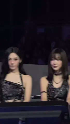 pretty girls ..🤍🖤#MAMA #aespa #kpop #fyp 