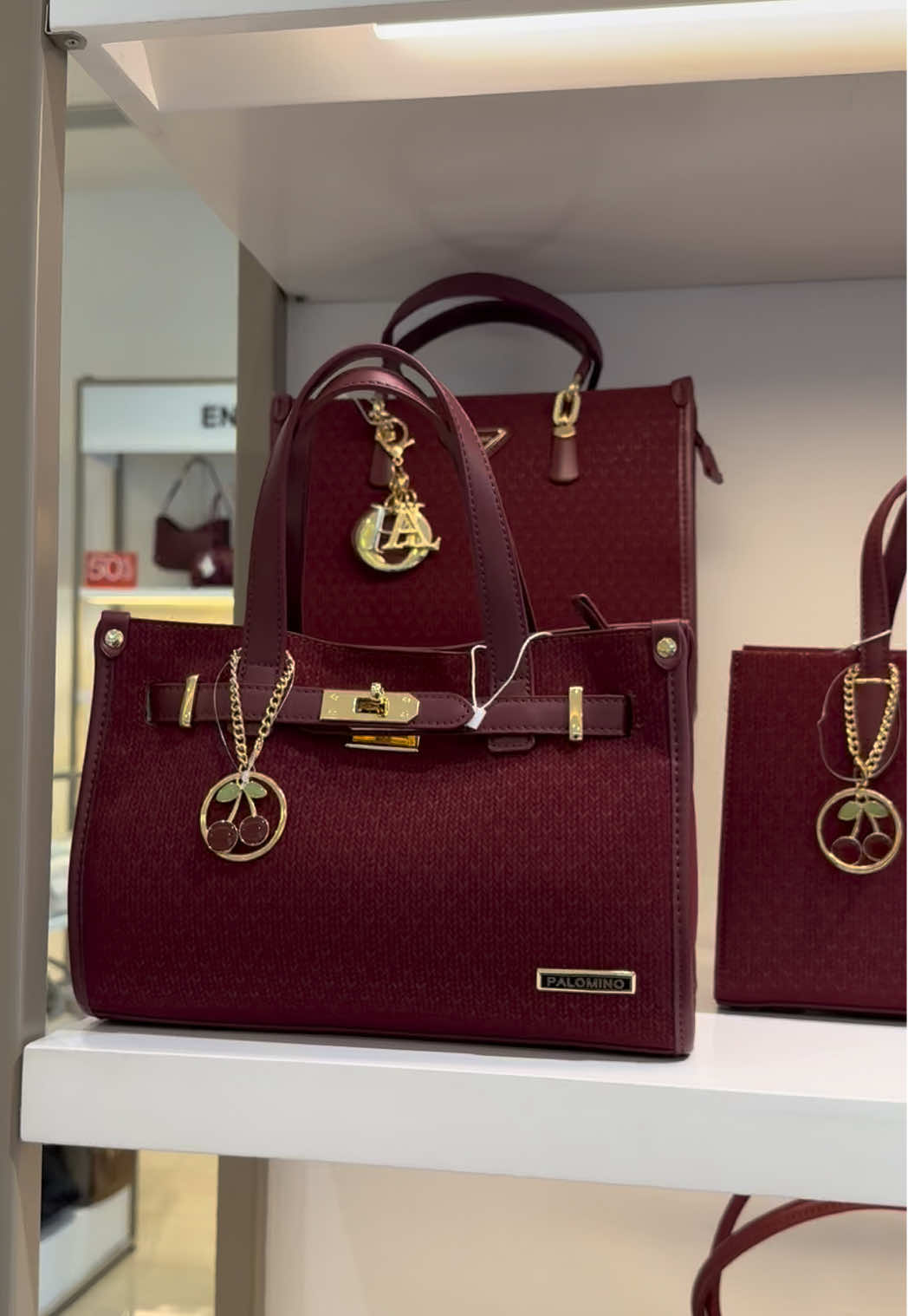 cantik banget @PALOMINO #palomino #christmastgift #tas 