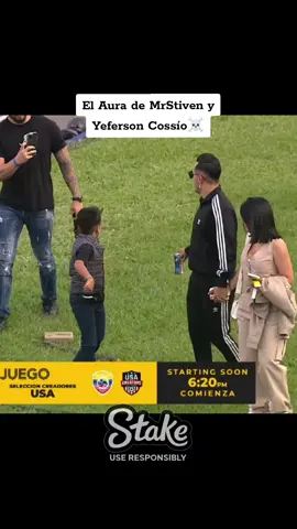 Aura☠️, MrStiven y Yeferson Cossío llegan en helicóptero para el partido #mrstiventc #aura #paratii #viral #defineaura 
