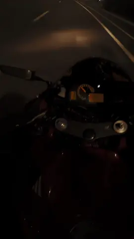 petite balade en moto avec “dans mes reves” de LEDA dans les oreilles #moto #musique #balade 