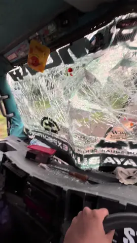 Nanti kita bangkit lagi boy dg wajah yg baru, jangan tumbang karena cacian orang lain 💪🏼  See you man teman terima kasih yg sudah suport 🙏🏻 #sumatrapride 