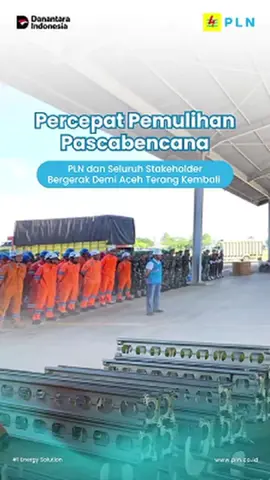 Gerak bersama untuk Aceh. PLN bersama Pemerintah Provinsi Aceh, Komando Daerah Militer (Kodam) Iskandar Muda, Pangkalan TNI Angkatan Udara (AU) Sultan Iskandar Muda, Kepolisian Daerah (Polda) Aceh dan Badan Penanggulangan Bencana Aceh (BPBA) serta tim Badan Nasional Pencarian dan Pertolongan (BASARNAS) melaksanakan Apel Team Recovery sebagai komitmen mempercepat pemulihan kelistrikan pascabencana. #PrayForAceh #PLNUntukSemua  #PLNUntukIndonesia