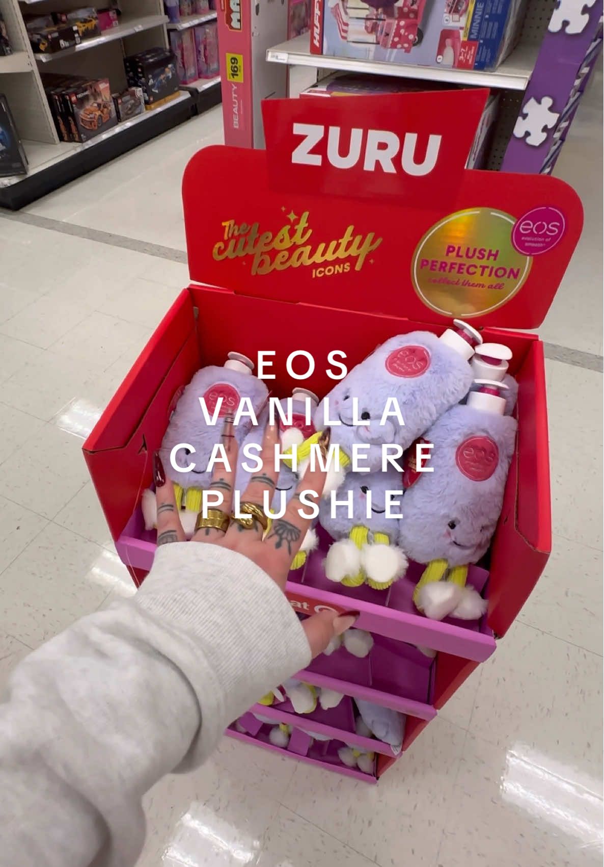 I've been hunting for the eos vanilla cashmere plushie and i finally found her!!!! yay!! #hygieneshopping #hygieneproducts #hygienetok #hygienetiktok #showertok #eosproducts #eosvanillacashmere #eosplushie #eosvanillacashmerelotion #glossies #zurutoys #target #shopwithme #shopping #plushies #plushiecollection #girly #girlythings #girlytok #showerroutine #bodycare 