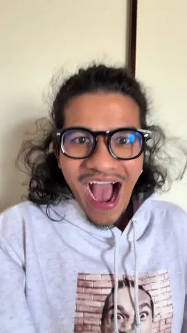 ダニエルの変顔パーカーで渋谷を埋め尽くしたい！！#ダニエル変顔パーカー #ダニエル2026年カレンダー 