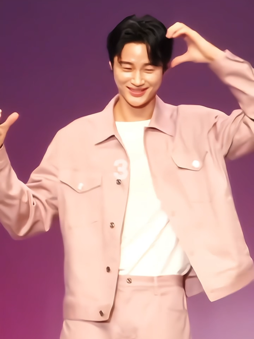 chuu 😽 cr : byeonwooseokfan (x) #변우석 #ByeonWooSeok #ビョンウソク #귀여워서미안해 