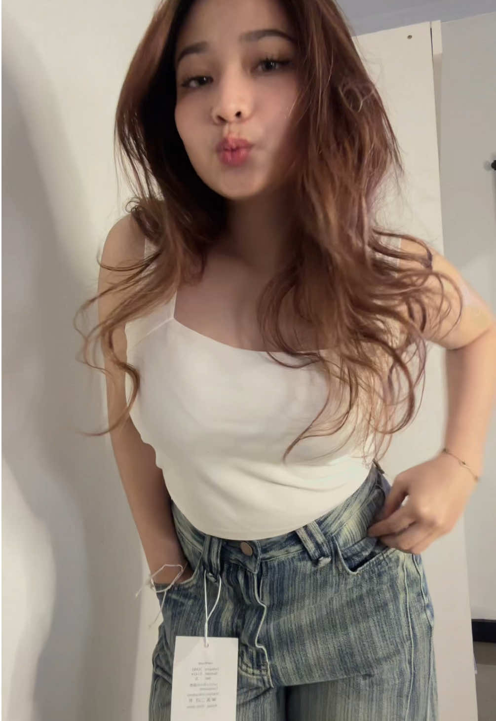 Basiccc is good #jeans #fitcheck #jeansbaggy #jeanskulot #jeanshighwaist 