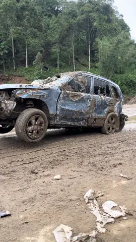 Mobil yg berhasil dinaik’an hari ini #galodopadangpanjang