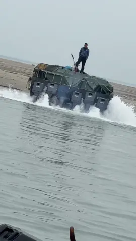 Đúng là Không gì là không thể 