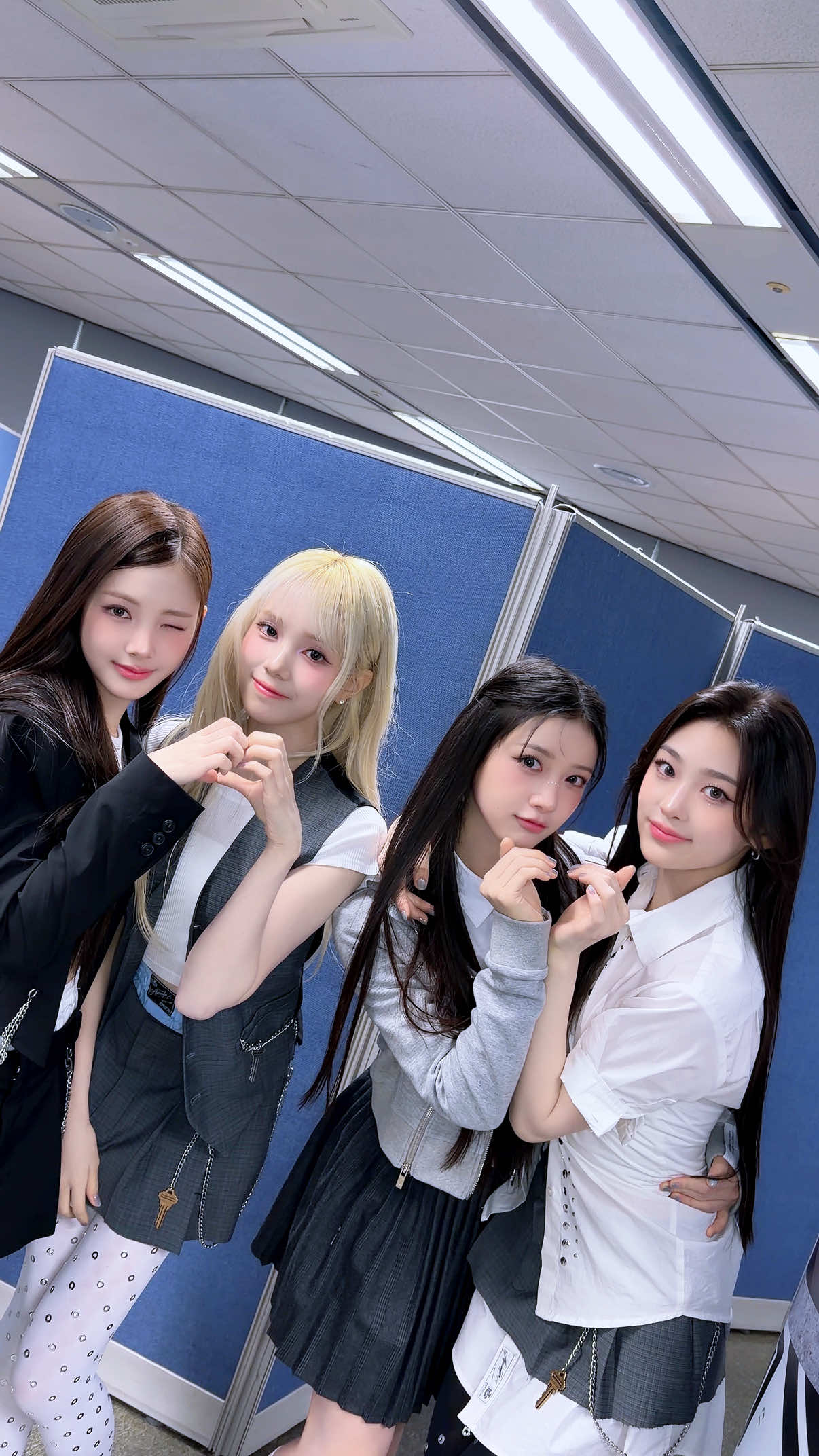 거침없게 인가 퇴근 합니다 🐱🐰🐻🐯 #BabyDONTCry #BDC #베돈크 #IDONTCARE #BDC_IDONTCARE 