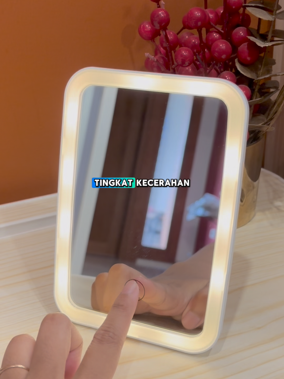 gak lagi takut hasil makeup belang2 sejak pakai kaca led ini #kacaled #cerminmakeup #cerminled 