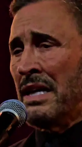 أنا رجلُ واحدُ وانتِ قبيلةُ من النساء ♥️ . . . #كاظم_الساهر #معك  #قيصر_الغناء_العربي  #عشاق_كاظم_الساهر  #اكسبلور 