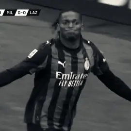 ليطمئن قلبي!  #acmilan #fyp #explore 