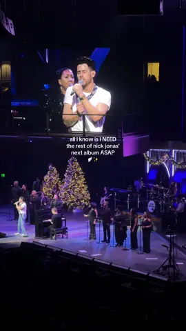 and I need a seat at sunday best please 🥲 @Nick Jonas @Jonas Brothers  #nickjonas #jonasbrothers 