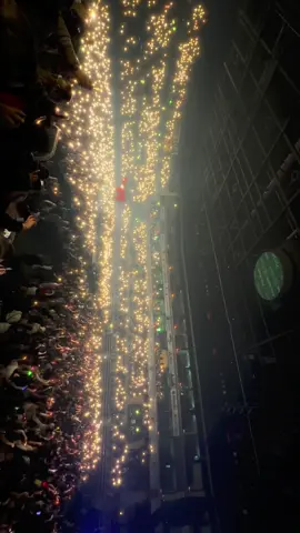 James Arthur / Düsseldorf / PSD Bank Dome / 29.11.25 @James Arthur #fallinglikethestars #jamesarthur #psdbankdome #jamesarthurconcert #düsseldorf