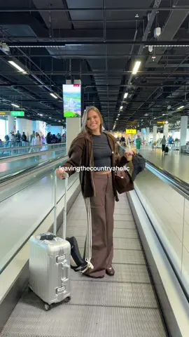 Girls trip omg @Joy Bosz Raad waar we heen gaan 🥰