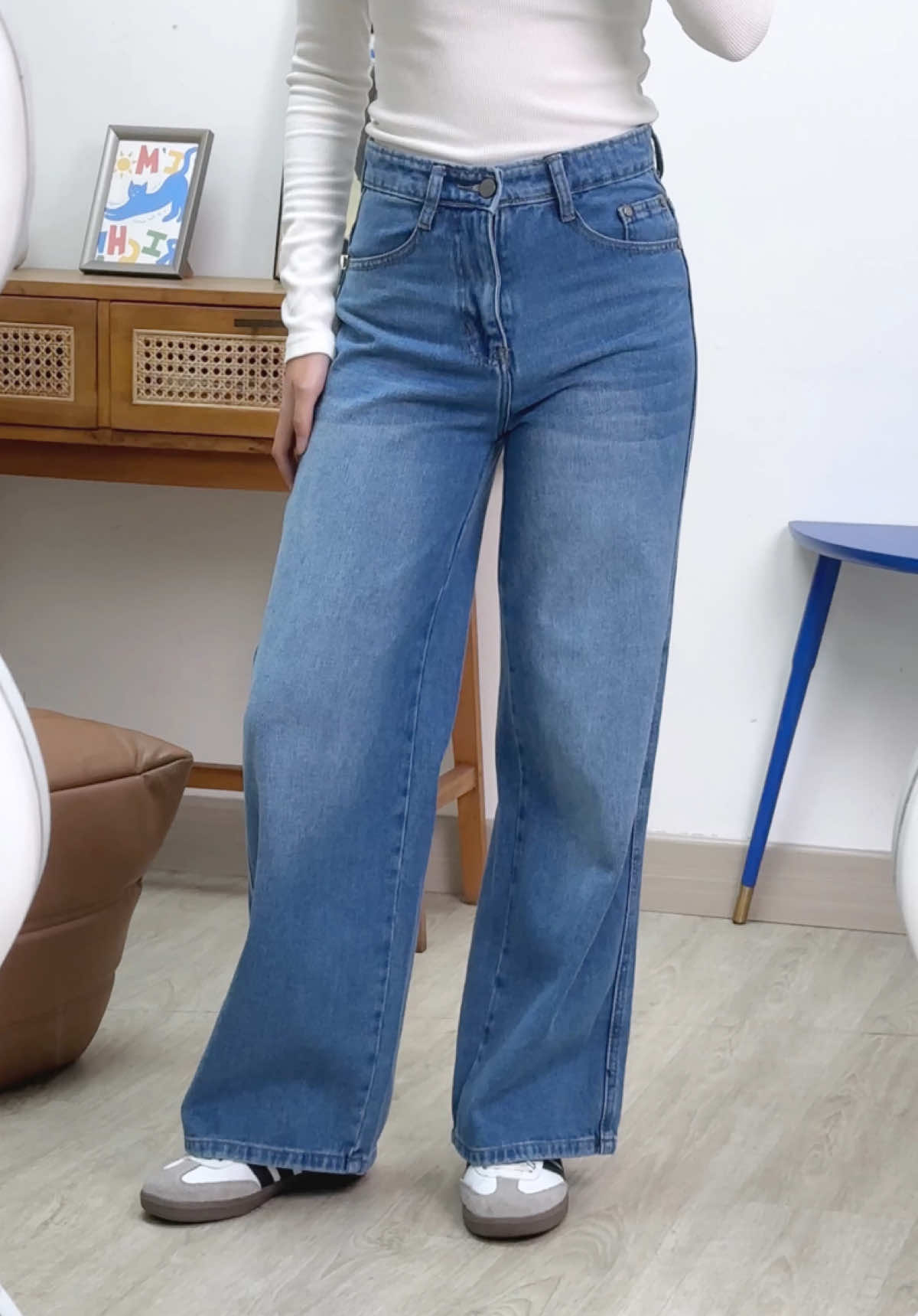 Obses banget sama PLAYDATE 652 yang cocok banget buat kamu yg punya badan petite😍💥 ft. PLAYDATE 652 - TB/BB 165/50 #JINISO #jinisoemangkeren #antimainstream  #highwaistloose #baggyloosejeans 