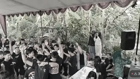 bukan gsky nmnya klo ga heboh 🤙🏻🔥,Pipin lentur bgt😭@kakaasaurussss🦖 @𝙍𝙨𝙨𝙡𝙡⚡ @☆ﾟʝꪱ𝕓☆ﾟ @فيصل @kinderjoy🐣 @sebutsajanemo @guazull_ @pin_aripin0.0 @arif_jaaa @candra_jaaa @d1k053 @kikv352 @nflaja23 @sibudisant @not.s4a_ @rdwnstyo #xyzbca #garudawisnusatriamuda #fyfforyopage #garudawisnusatriamuda #begoyang 