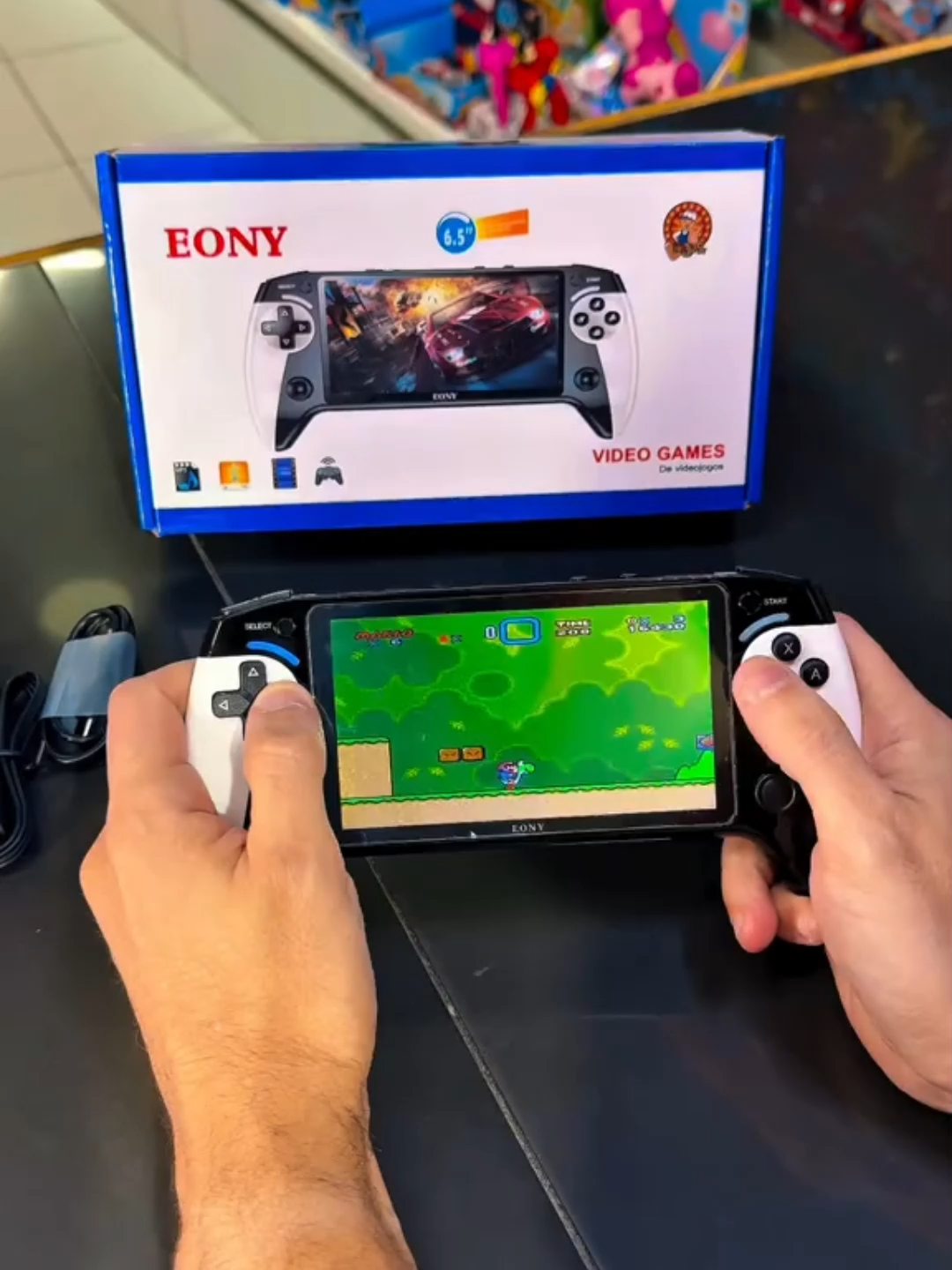 Vídeo Game portátil 10000 jogos retrô tipo P-s.Eony 6.5 Polegadas saiba mais em: https://s.shopee.com.br/50RdzB4vKO Copie e cole o link no seu navegador 😁😁✌️✌️ ou clique no link da bio. #technology #tecnologia #fyp #review #gamer #portatil