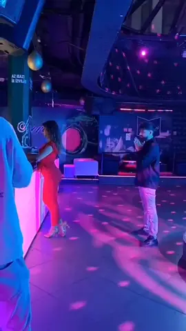 mikor az egész Peaches a miénk 🥰🔥🕺🏽💃🏽#bachata #nekedbe #pusztuljonforyouba #peachespeachespeachespeachespeaches #peachesandcream 