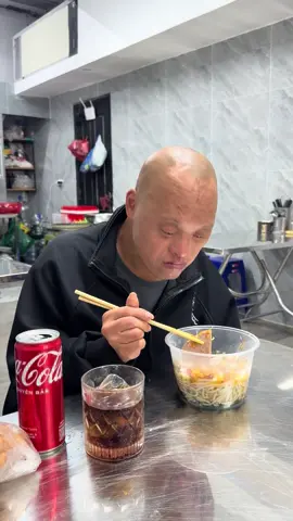 RIÊNG ĐẠI KA  KO BAO GIỜ TIẾC - PHỤC VỤ TẬN TÌNH  LUÔN##giaodengiadinhxahoi #xuhuongtiktok 