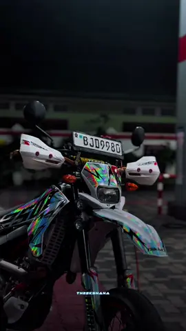 ප්‍රාන්තෙට දුන්න තද ගැම්මක් අපි 😮‍💨💀#foryou #foryoupage #fyp #viral #goviral #onemillionaudition #capcut #supermoto #bandarawela #srilanka #yamaha #wr250x #wr❌ #kawasaki #dtracker #250cc #කොල්ලො_ආසම_ඒවා #9980 #6712 @Malitha sashindra @Deshan Ekanayaka @𝗥𝗮𝘀𝗵𝘆𝘆𝘆 :) 🐻 
