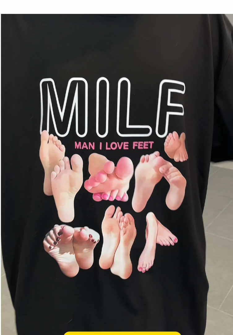 I've never bought anything as fast as this shirt#feet #funnyshirt #tiktokshop 
