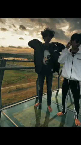 Link outfit ada di showcase