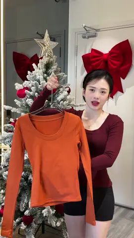 NGOCBICH -ÁO THUN GIỮ NHIỆT CỔ U#nguyễn_thuý_hiền 