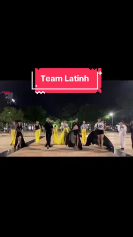 Team Latinh at MCO 2025 #xuhuong #catwalk #misscosmo2025 #lgbt🏳️‍🌈 #MissCosmo @Hữu hay ho 🤪 @TaBo thích làm truyền thông @Runner Up MISS PREP PHƯƠNG VY @Người Đẹp Gốc Cây @Thế Mộc @bbchill @TaFi mê chụp ảnh 📸✨ @Tú Zi @Phờ lóp quài 👿 @Đé Nỳyyyy 🥰 