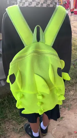 #กระเป๋า #กระเป๋าเป้สะพายหลัง #กระเป๋ากิ้งก่า #คุณแม่ชอบรีวิว #รีวิว 