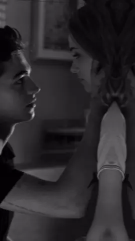 أكثر شخص راح تحبه راح يعلمك ما تحب مرة ثانية🖤🥀