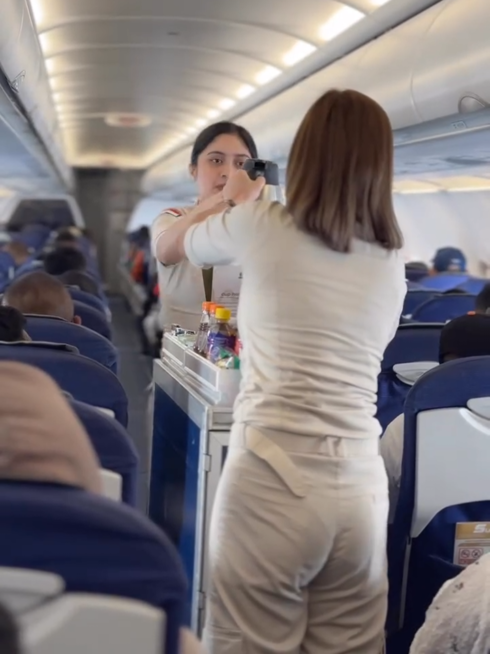 #pramugariindonesia #xybca #viraltiktok #fyptiktok 