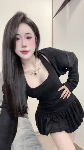 Áy náy nhất là ai tốt với mình quá chẳng biết báo đáp sao cho vừa. Chứ nếu không tử tế thì lại may quá, đỡ phải nghĩ nhiều 🫢 @Hạnh SiNo Boutique #xuhuong #yfp #hanhsino #viral #xh 