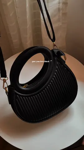 pov: you love color black 🖤ྀིྀི #bag #blackbag #miniblackbag #crossbodybag #slingbag 