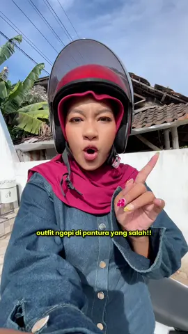 Di pantura lamongan ada jual hijab yang koleksi warnanya luuuengkap poll sampe 150 lebih warnanya 😍 Toko nya ada di sebrang PLN Paciran @Lainastore 