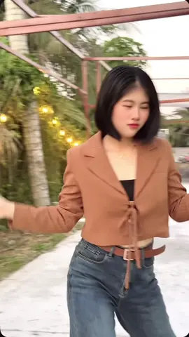 Trợ lý mới lên bờ, ai đón đi cà phê hk ? 😂#trolykimtronsalan #kimtronsalan #mientayquetoi #mientay #songnuocmientay 