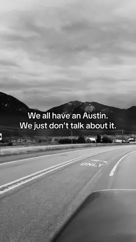 Just a fact. #austin #blakeshelton #foryou #foryoupage #fyp 